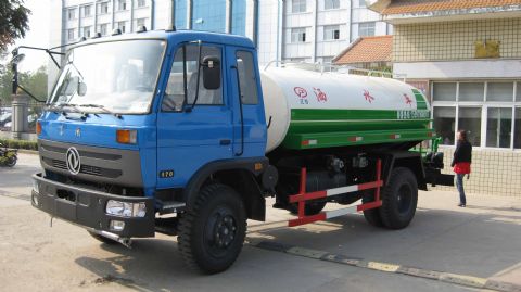東風10噸位多功能灑水車