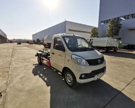 CSC5030ZXXB6型車廂可卸式垃圾車