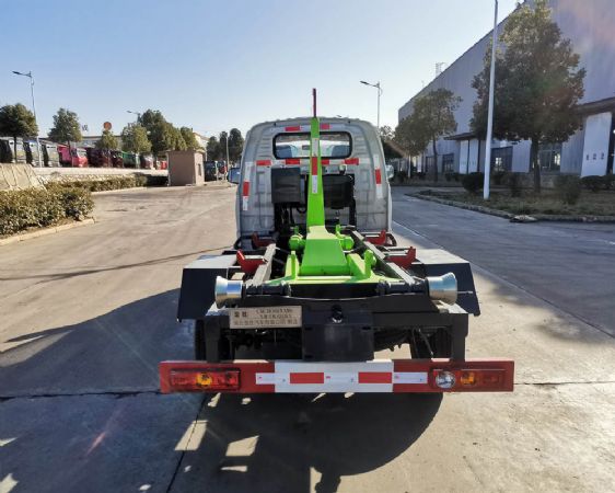 CSC5030ZXXB6型車廂可卸式垃圾車