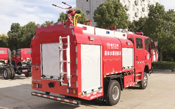 湖北江南又出新品----輕型四驅(qū)越野快反森林消防車